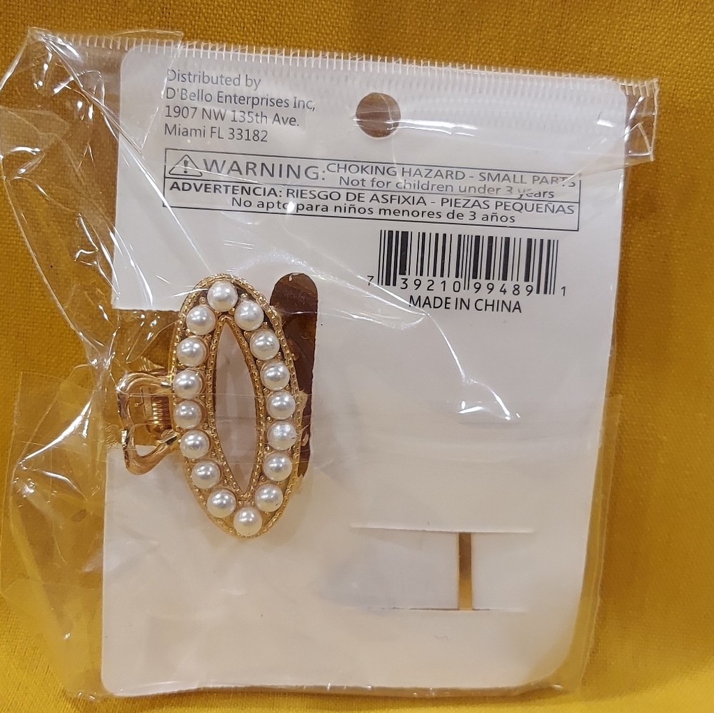 D’BELLO OVAL AND LONG STRAIGHT PEARL HAIR CLIP SET - Picture 2 of 4